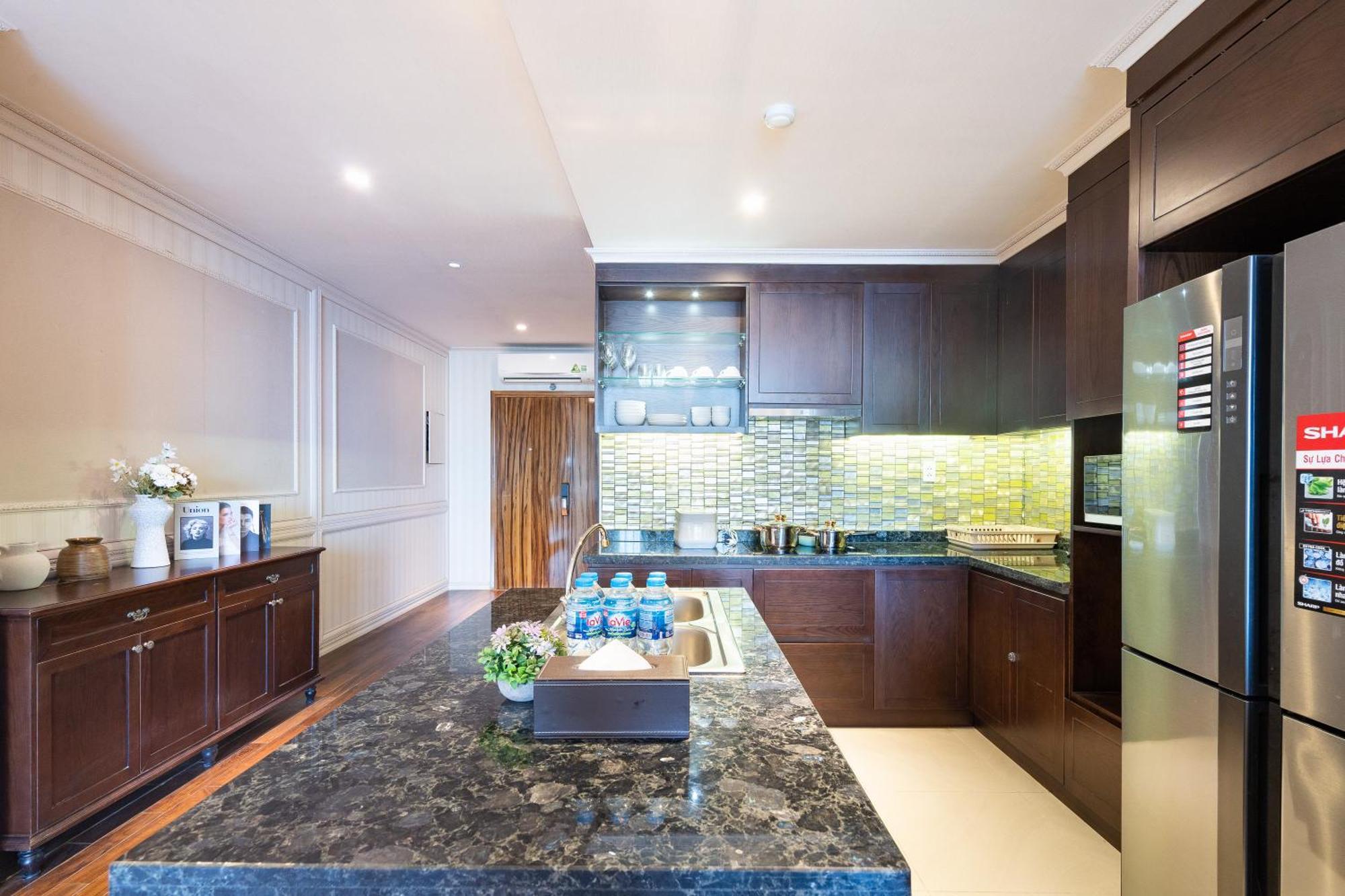 2Br 3Br Luxury Apartment Sky Pool ホーチミン市 エクステリア 写真